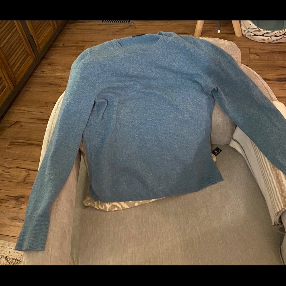 J. Crew cashmere sweater size S